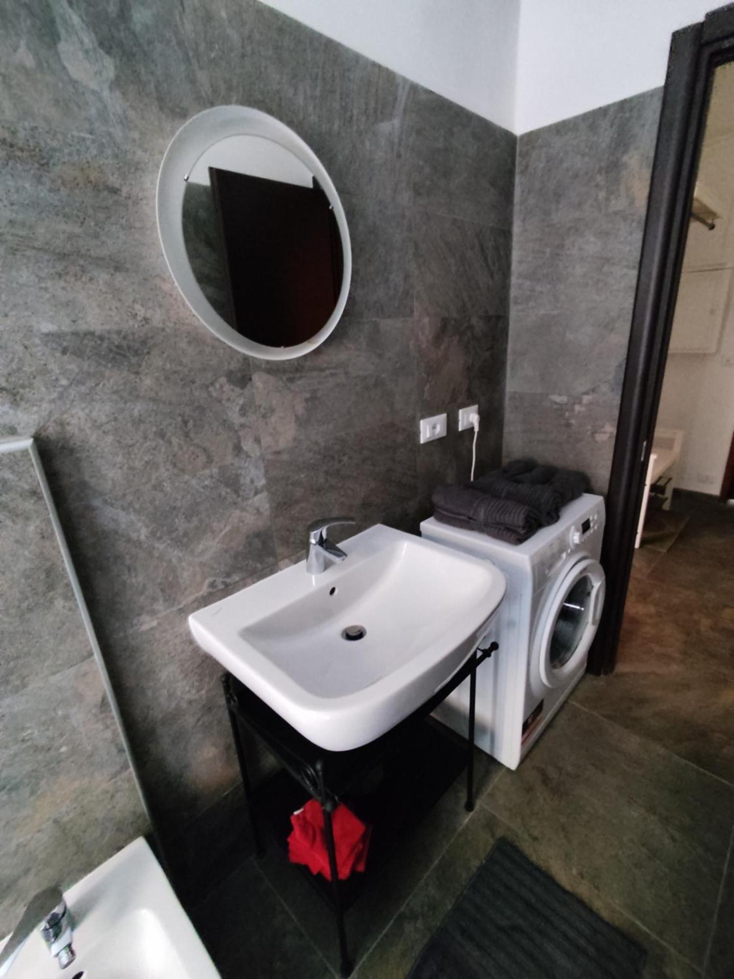Bell'Appartamento In Cit Turin, Interamente Ristrutturato Exteriér fotografie